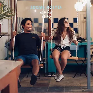 https://hostel-dona-rose-surf.in-canary-islands.com